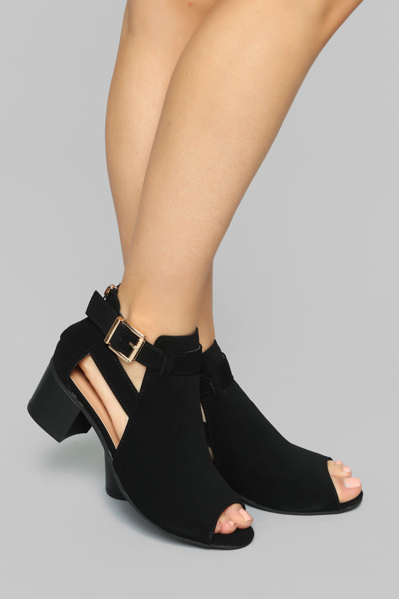 Smart Move Booties - Black