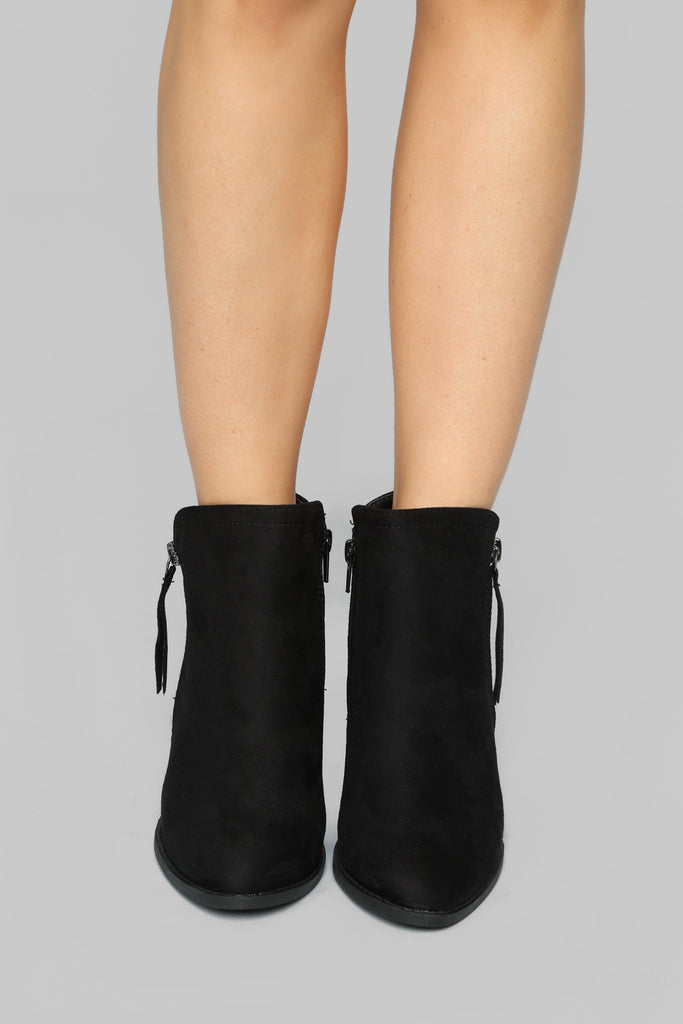 Hurry On Booties - Black