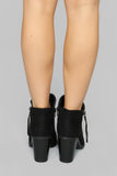 Hurry On Booties - Black
