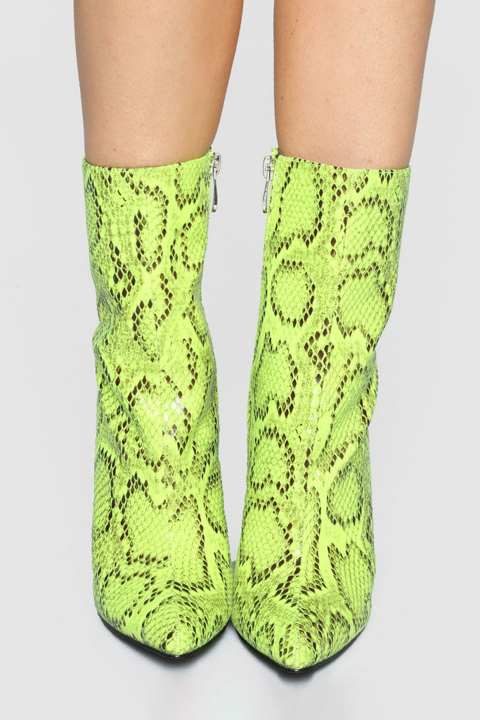 Midnight Lover Boot - Neon Yellow