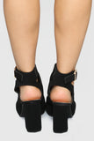 Key To Your Heart Booties - Black