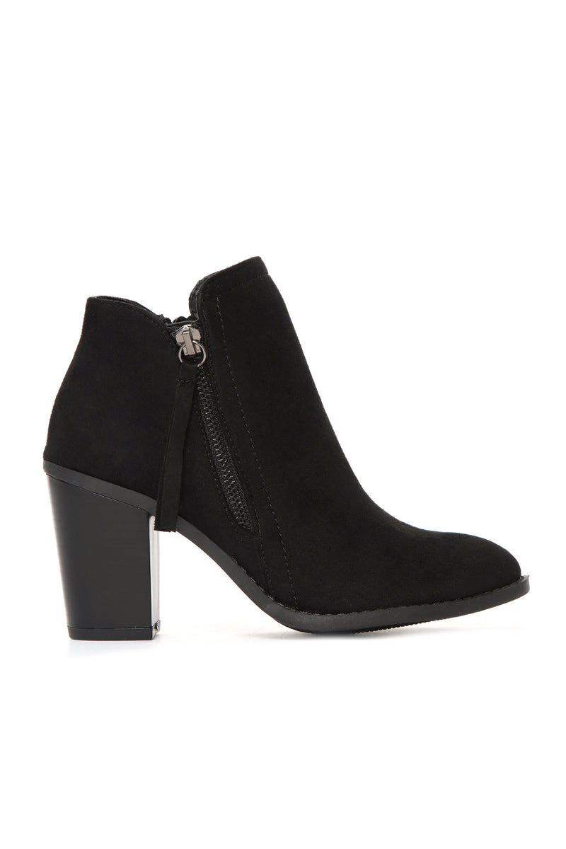 Hurry On Booties - Black