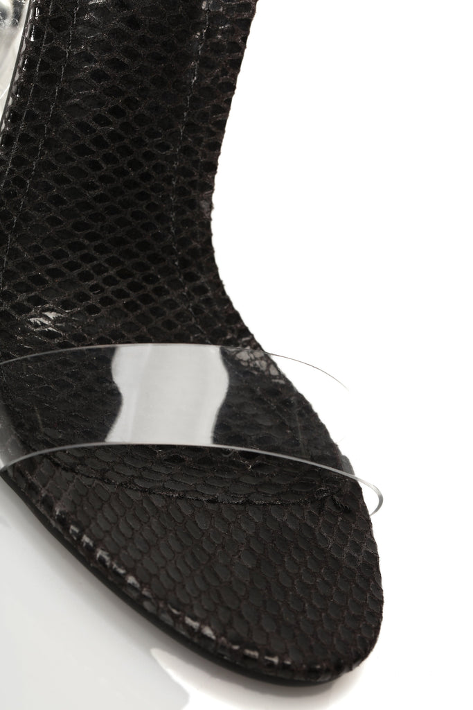 Teach Me Wedge - Black