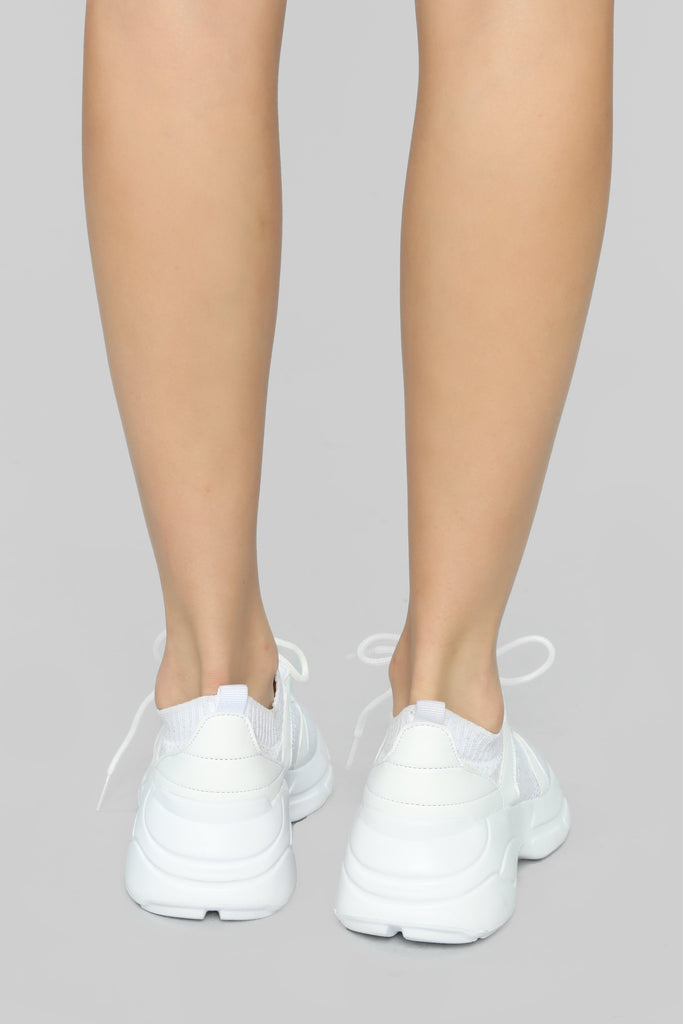 Upfront Sneakers - White