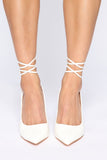 Got My Attention Pumps - White
