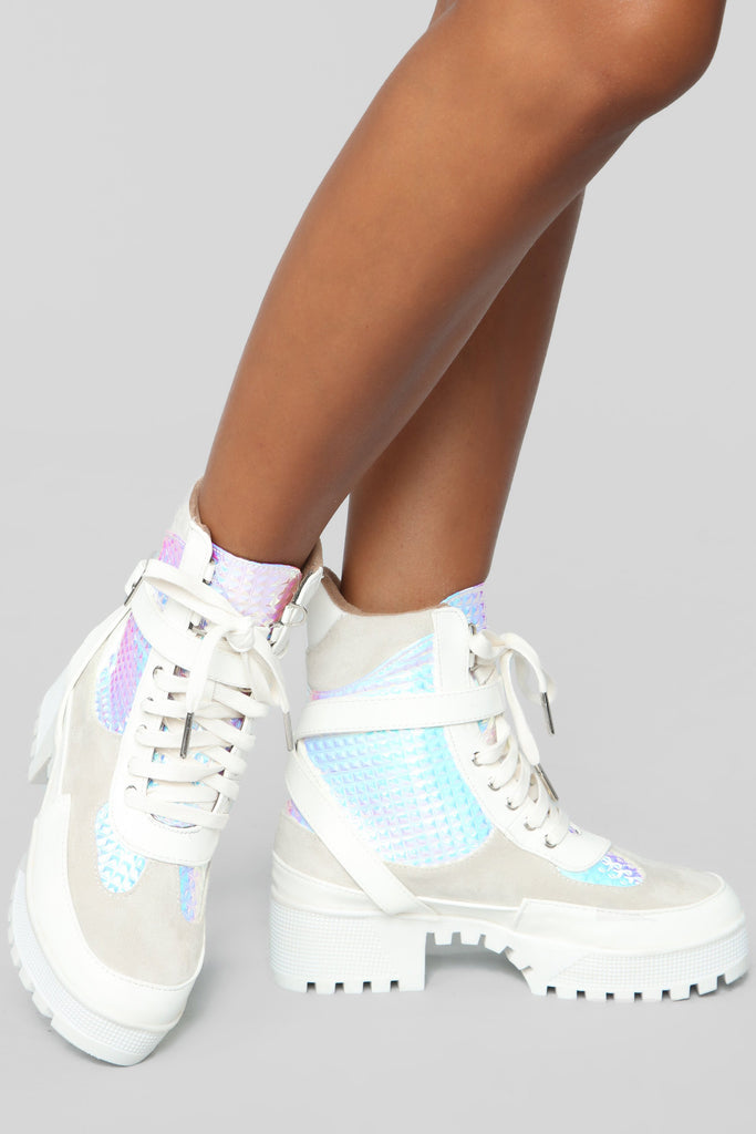 For The Thrill Bootie - White