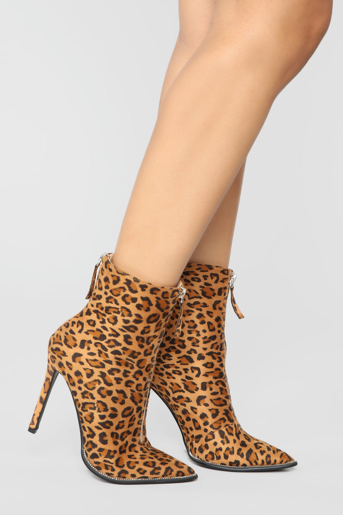 Da Bestest Booties - Leopard