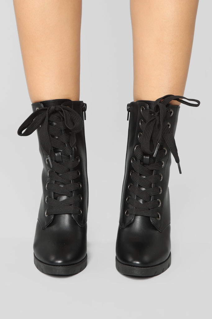 Mixed Feelings Booties - Black