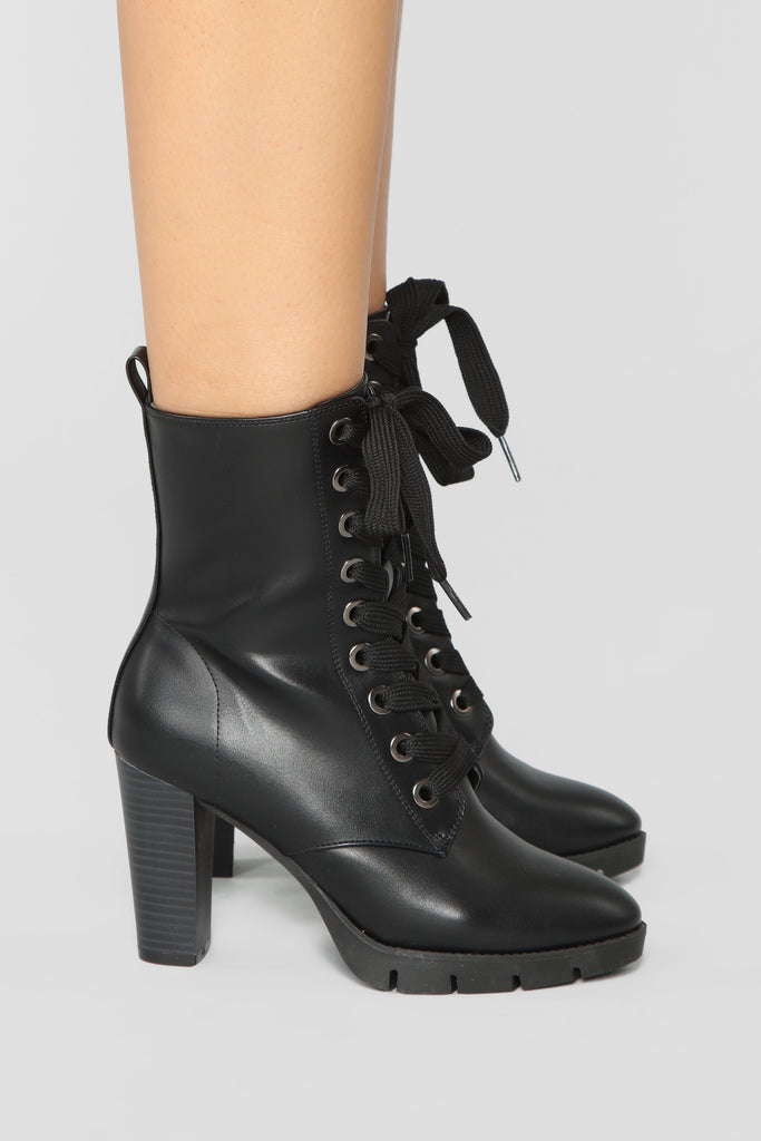 Mixed Feelings Booties - Black
