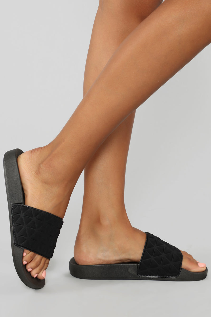 Divine Sliders - Black