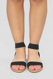 Undivided Attention Flat Sandals - Black