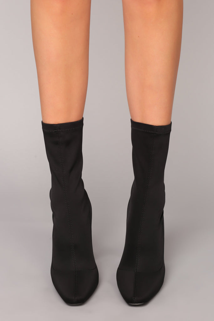 Can You Say Sleek Bootie - Black