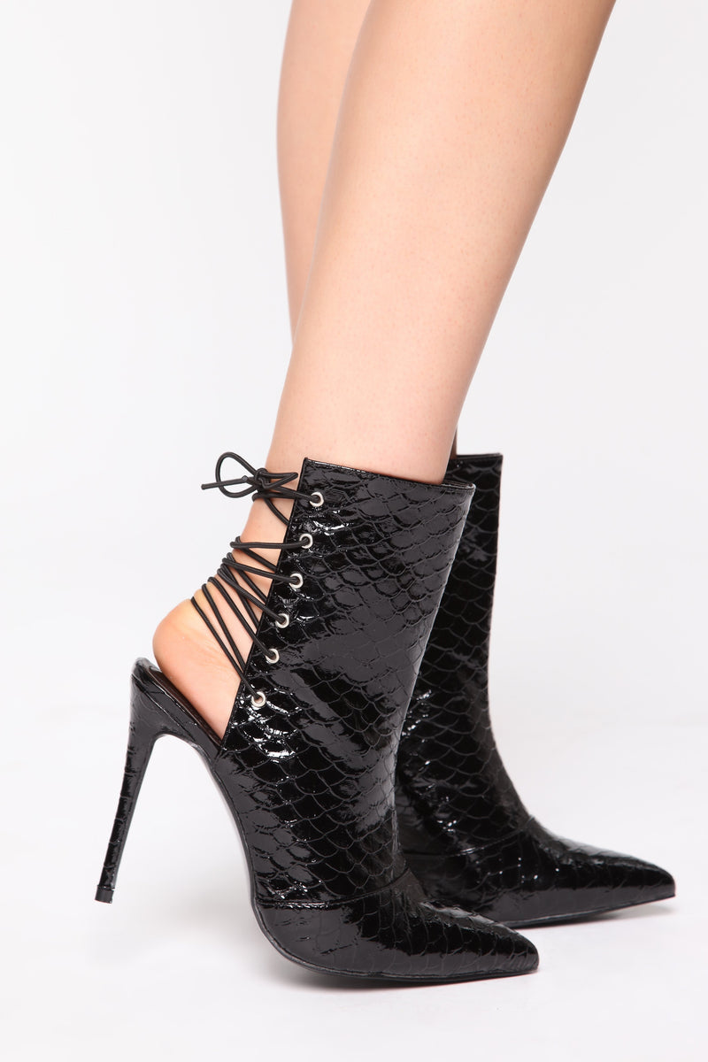 Fast Lane Bootie - Black