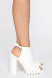 The Feels Heeled Sandals - White