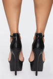 Look At Me Now Heeled Sandals - Black