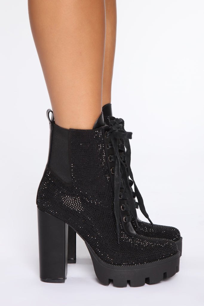 Next To You Booties - Black