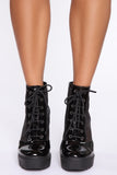 Free Falling Booties - Black
