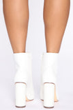 Beautiful Feeling Booties - White