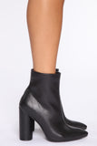 Beautiful Feeling Booties - Black