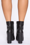 Beautiful Feeling Booties - Black