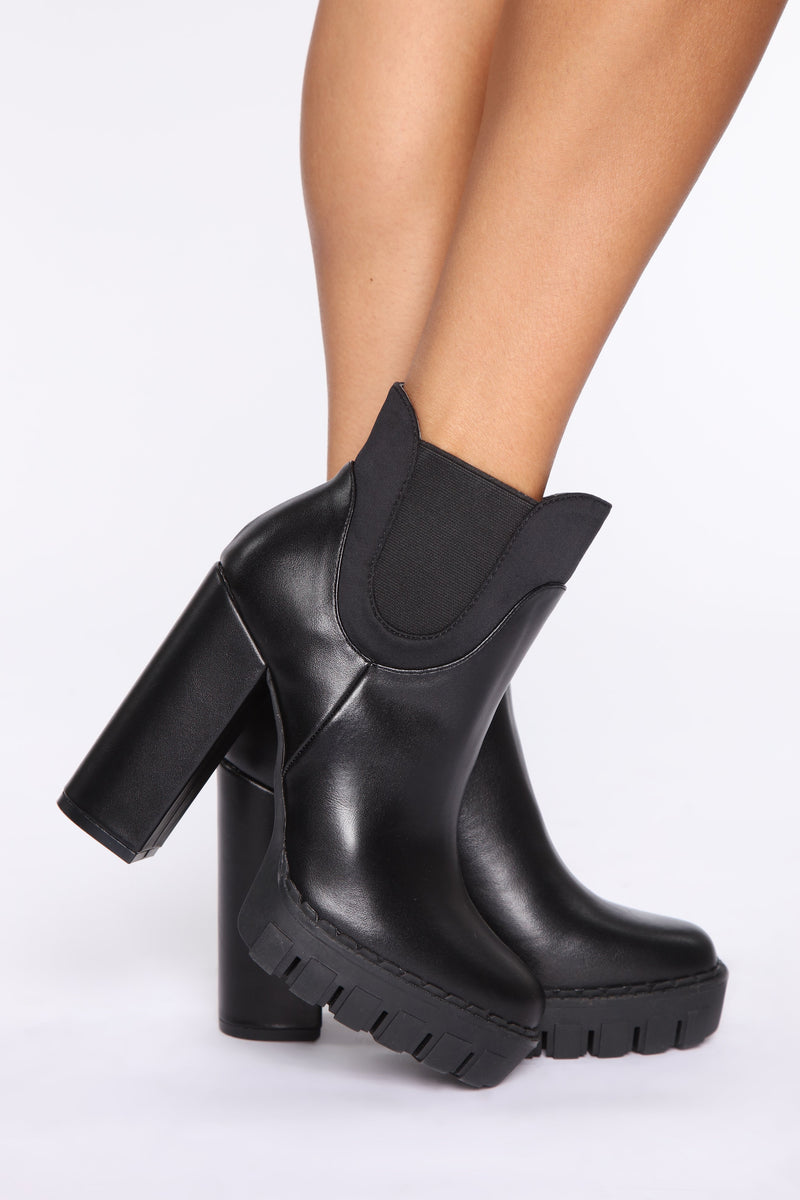 Feeling Lucky Booties - Black