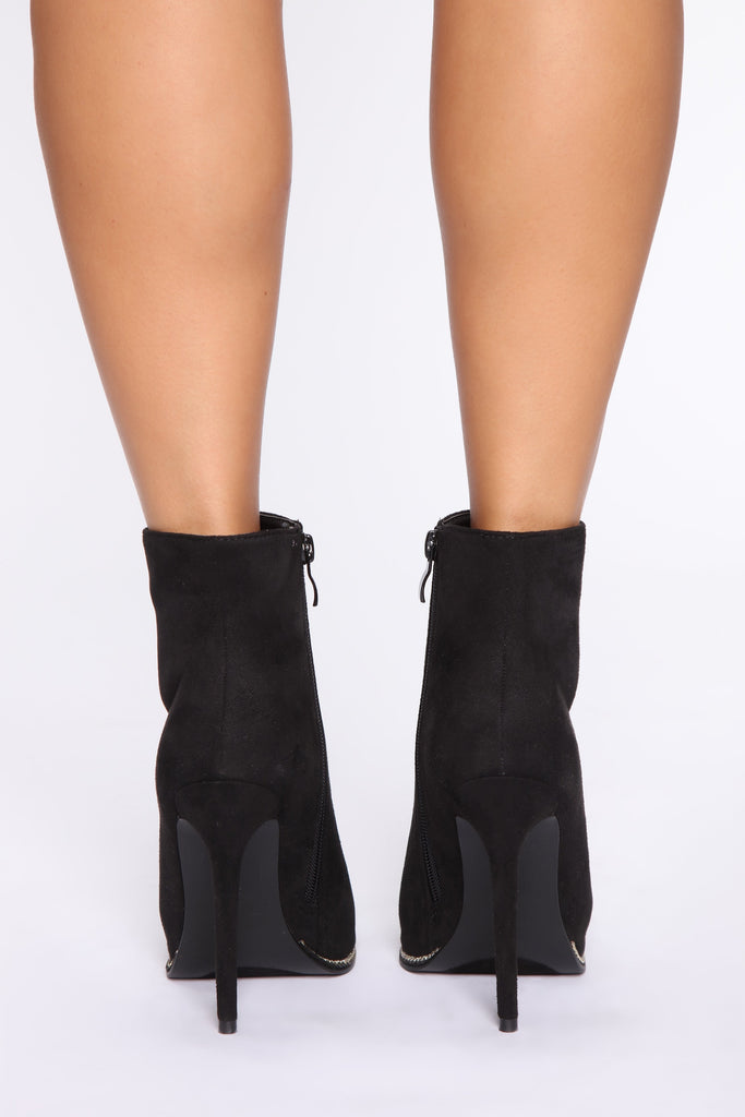 Free To Roam Anywhere Booties - Black