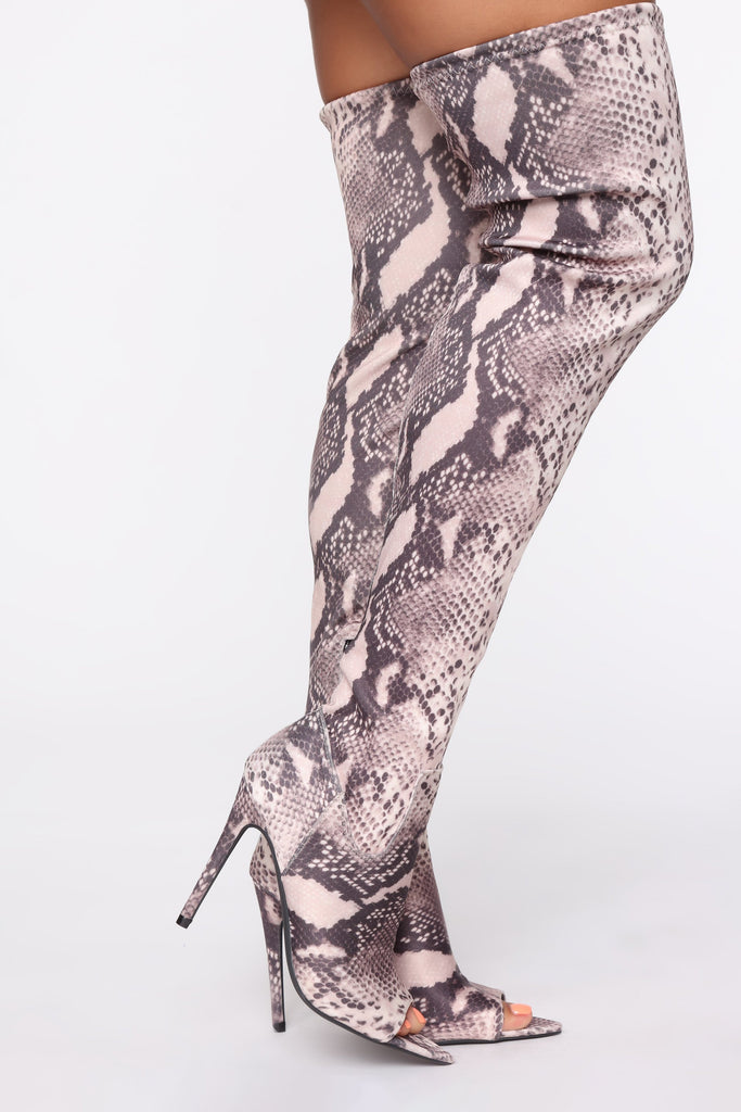 Famously Over The Knee Heeled Boot - Snake