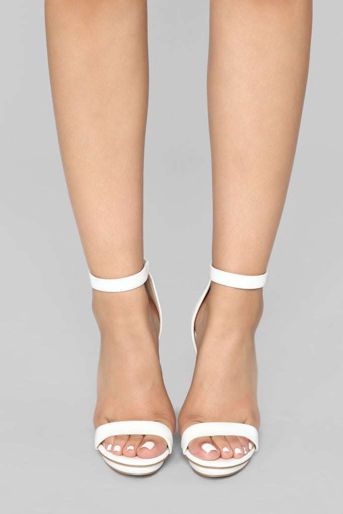 Simply Chic Heel - White