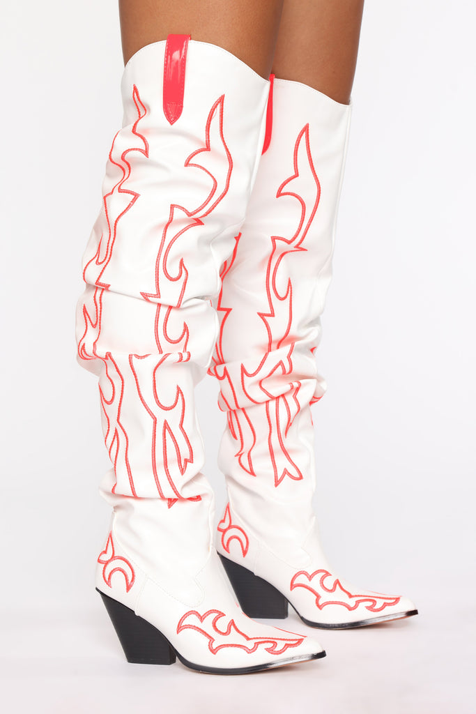 Western Chic Heeled Boots - White