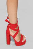 Plot Twist Heel - Red