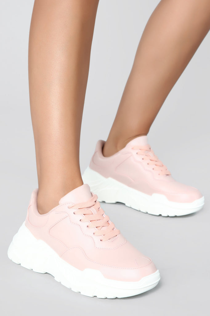 Levels Sneaker - Blush