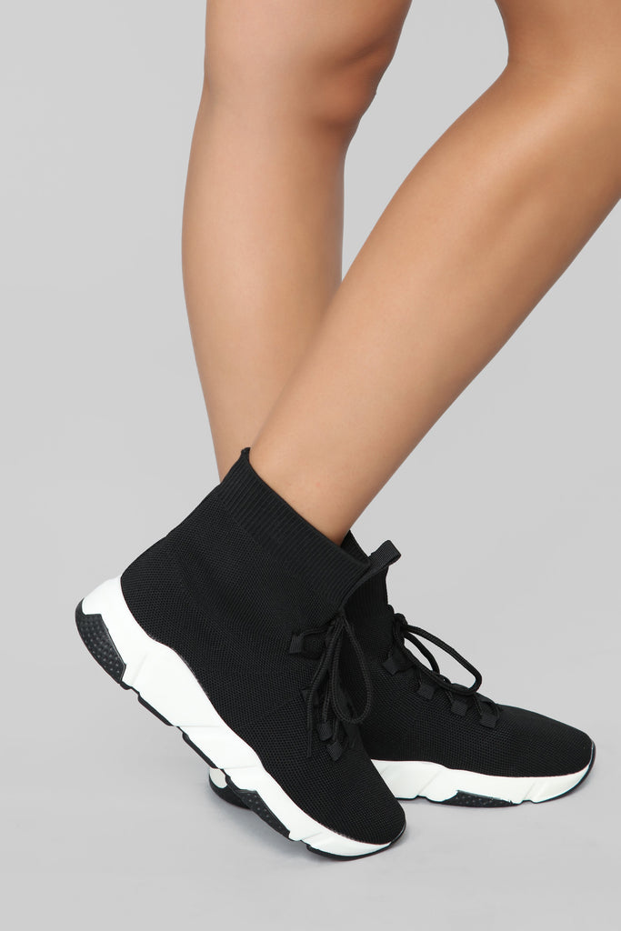 Faster Than You Sneaker - Black