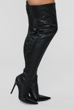 Leveling Up Boot - Black