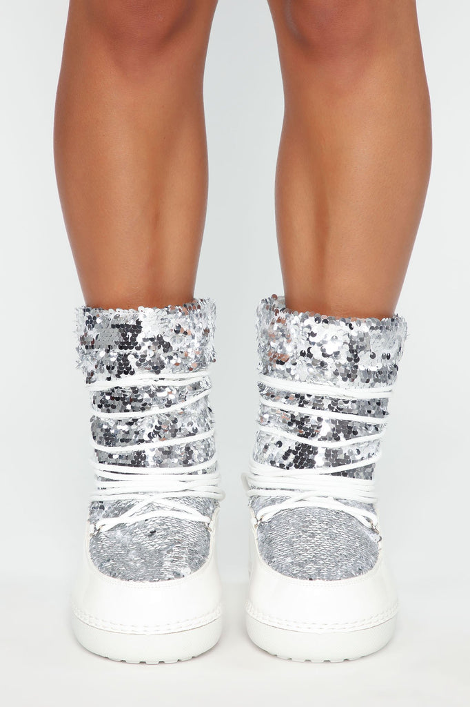 Walking On Gems Flat Boots - Silver