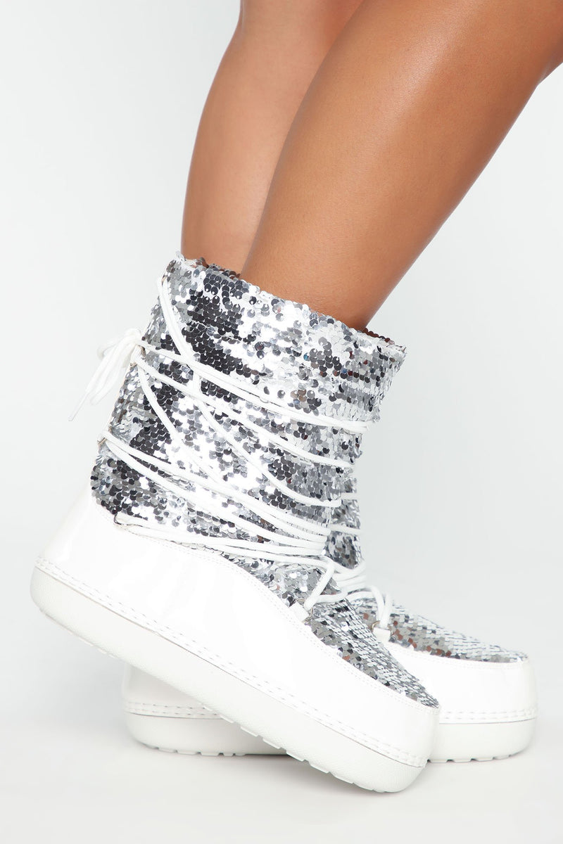 Walking On Gems Flat Boots - Silver