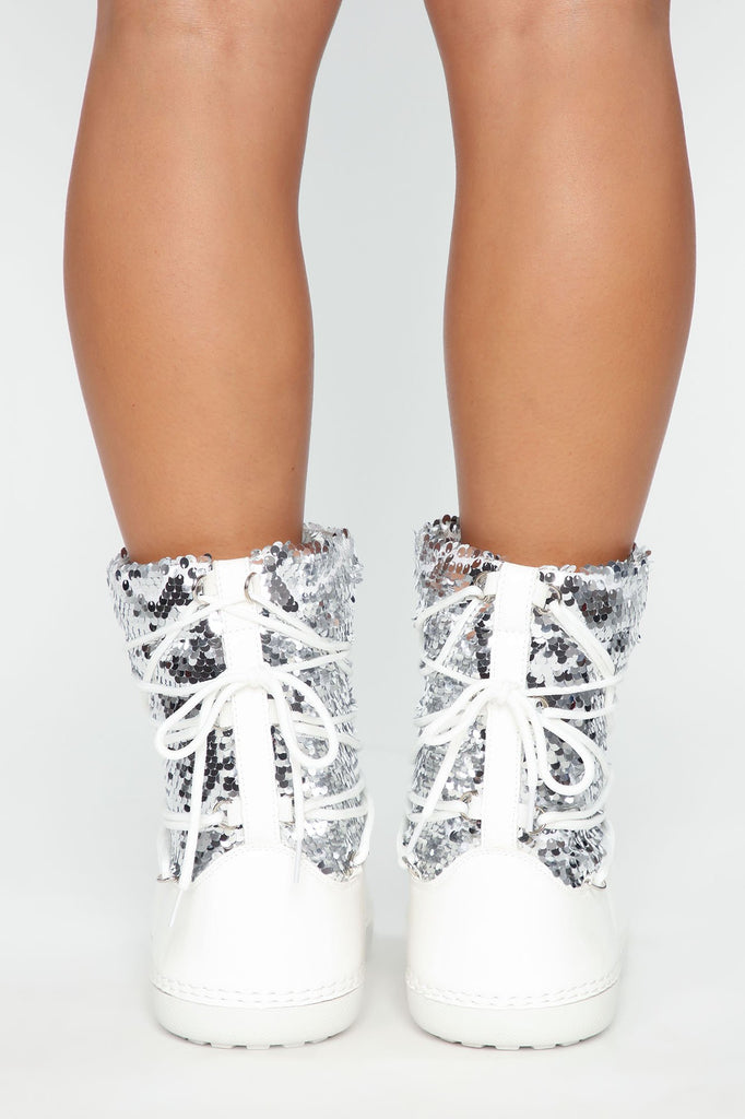 Walking On Gems Flat Boots - Silver