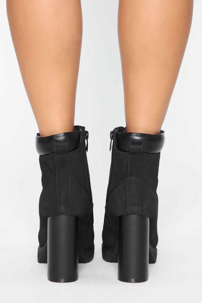 Hear Me Out Booties - Black