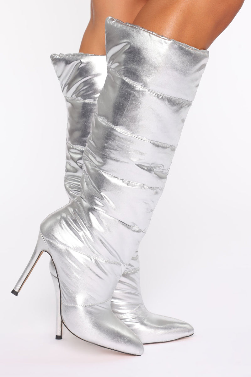 Puffing You Away Heeled Boots - Silver