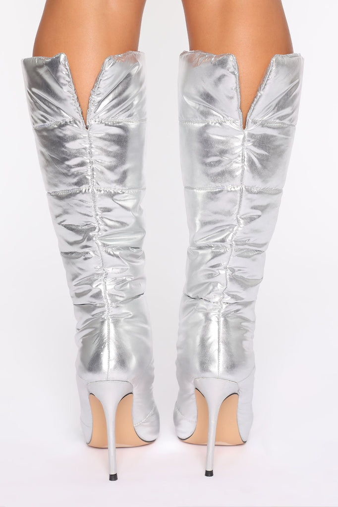 Puffing You Away Heeled Boots - Silver