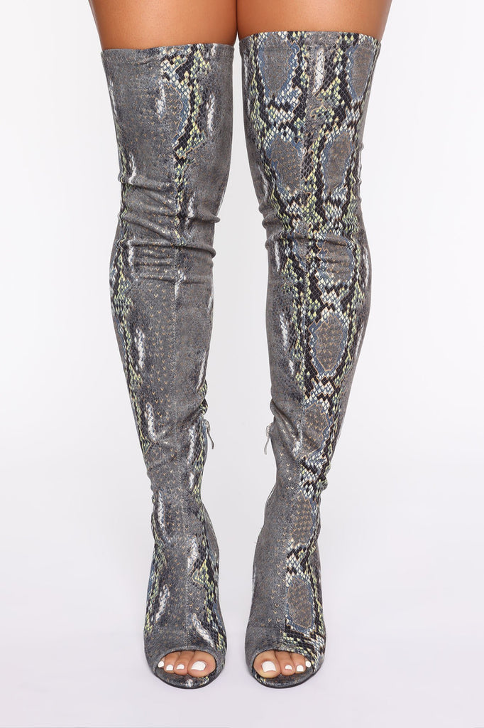 Misjudged Heeled Boots - Grey Snake