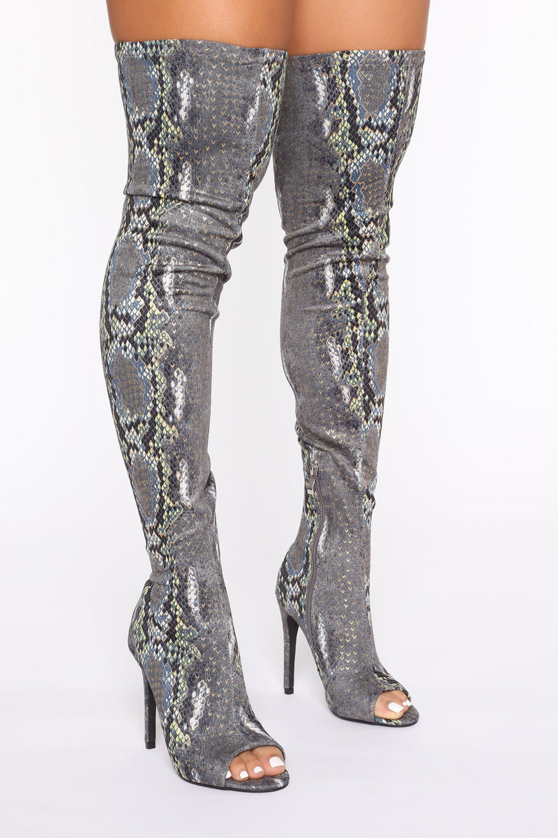Misjudged Heeled Boots - Grey Snake