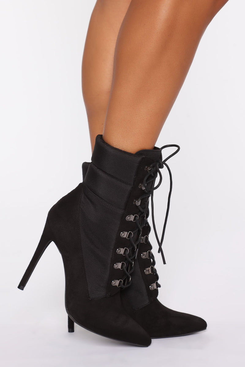 No Luck Needed Booties - Black