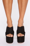 Sky High Heels - Black