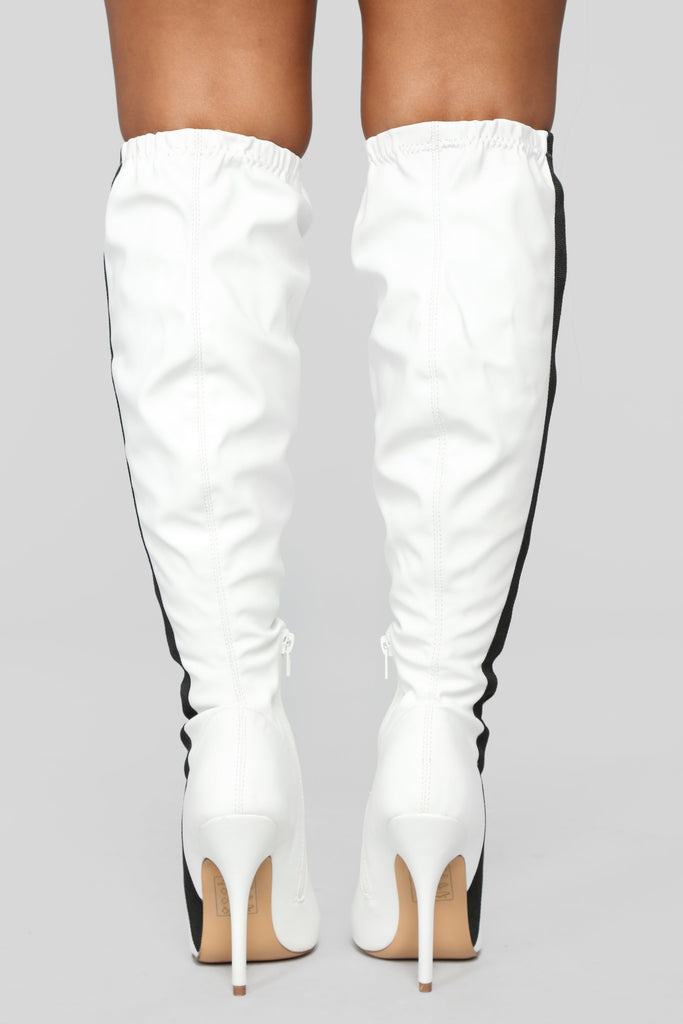 Anytime Girl Heeled Boot - White