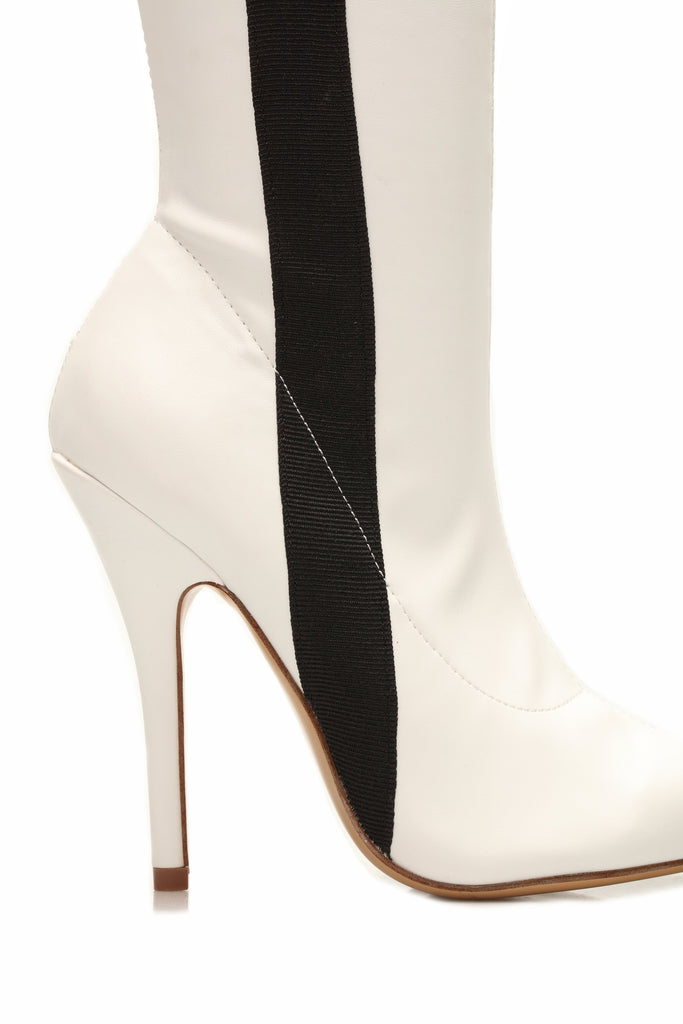 Anytime Girl Heeled Boot - White