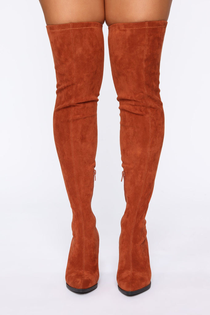 Autumn Calls Heeled Boot - Rust