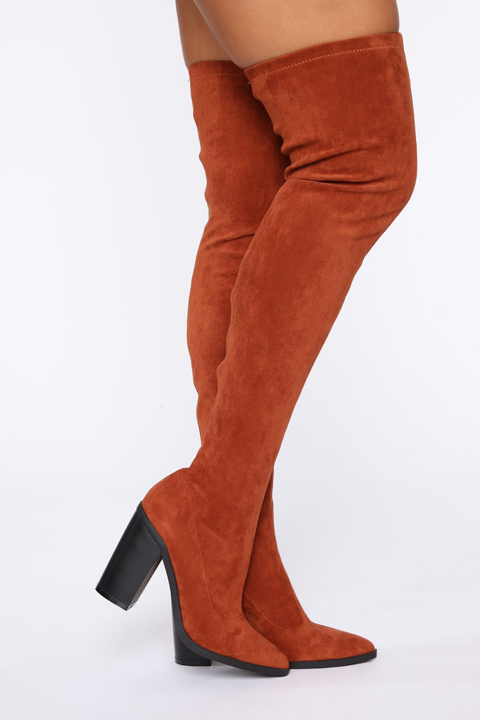 Autumn Calls Heeled Boot - Rust