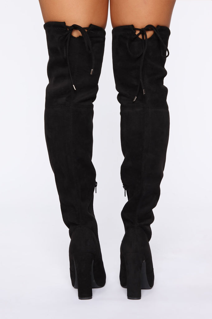Wild Diva Heeled Boots - Black