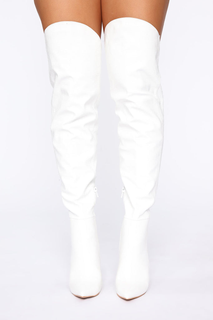 Here and There Heeled Boot - White
