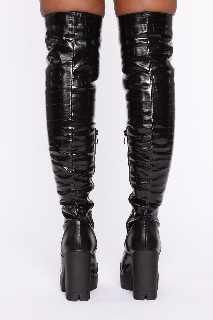 Not In The Same Lane Boots - Black Snake
